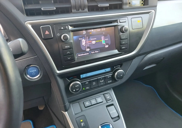Toyota Auris cena 45900 przebieg: 154000, rok produkcji 2013 z Janowiec Wielkopolski małe 211